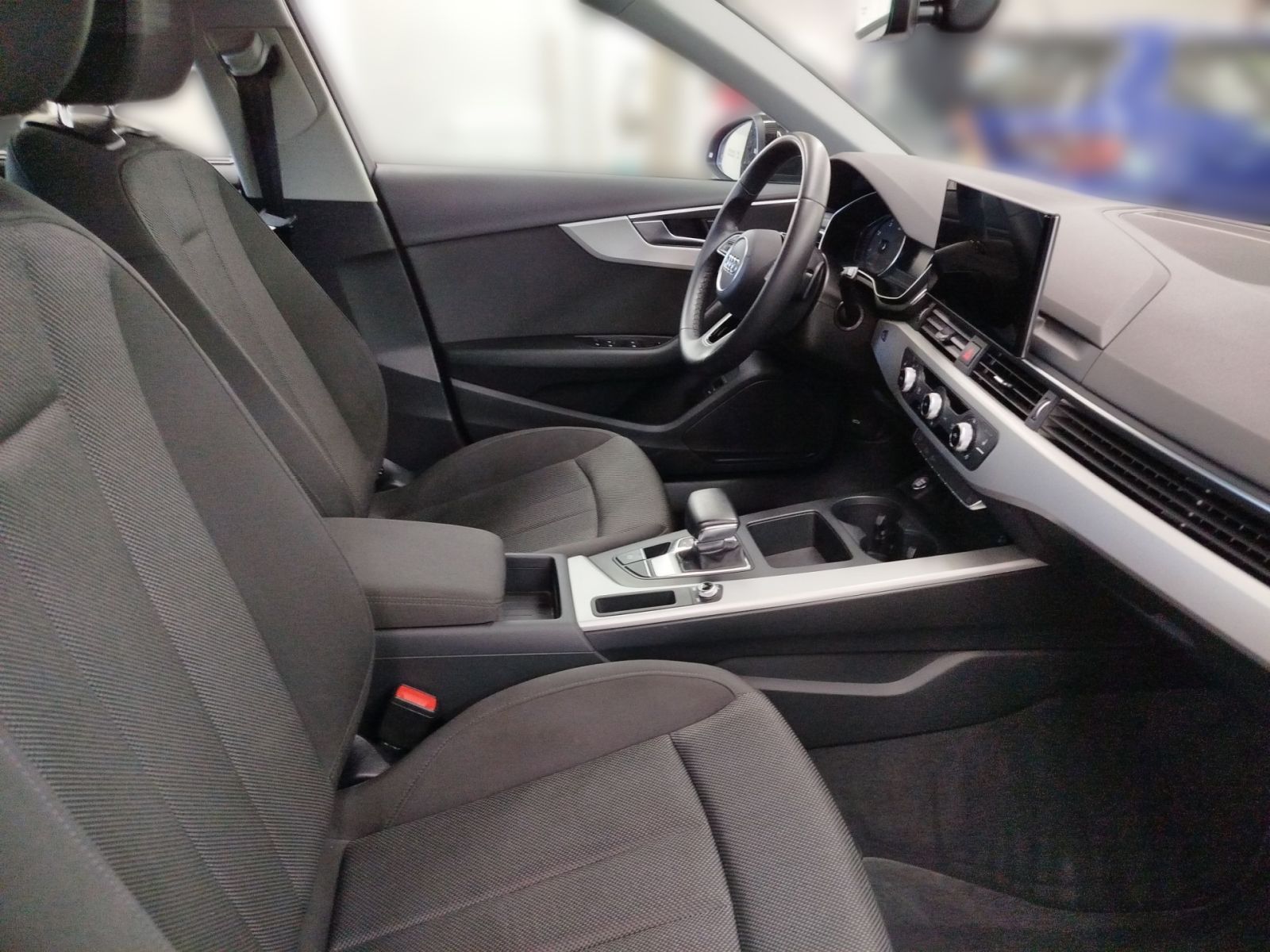 Audi A4 - Bild 15