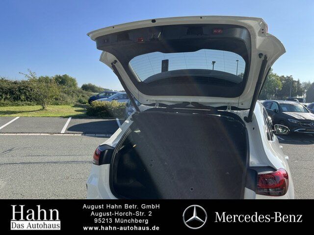 Fahrzeugabbildung Mercedes-Benz GLA 200 AMG/LED/AHK/KAMERA/PANO/EL.HECKKL./AMBI