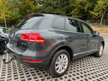 Volkswagen Touareg - 6