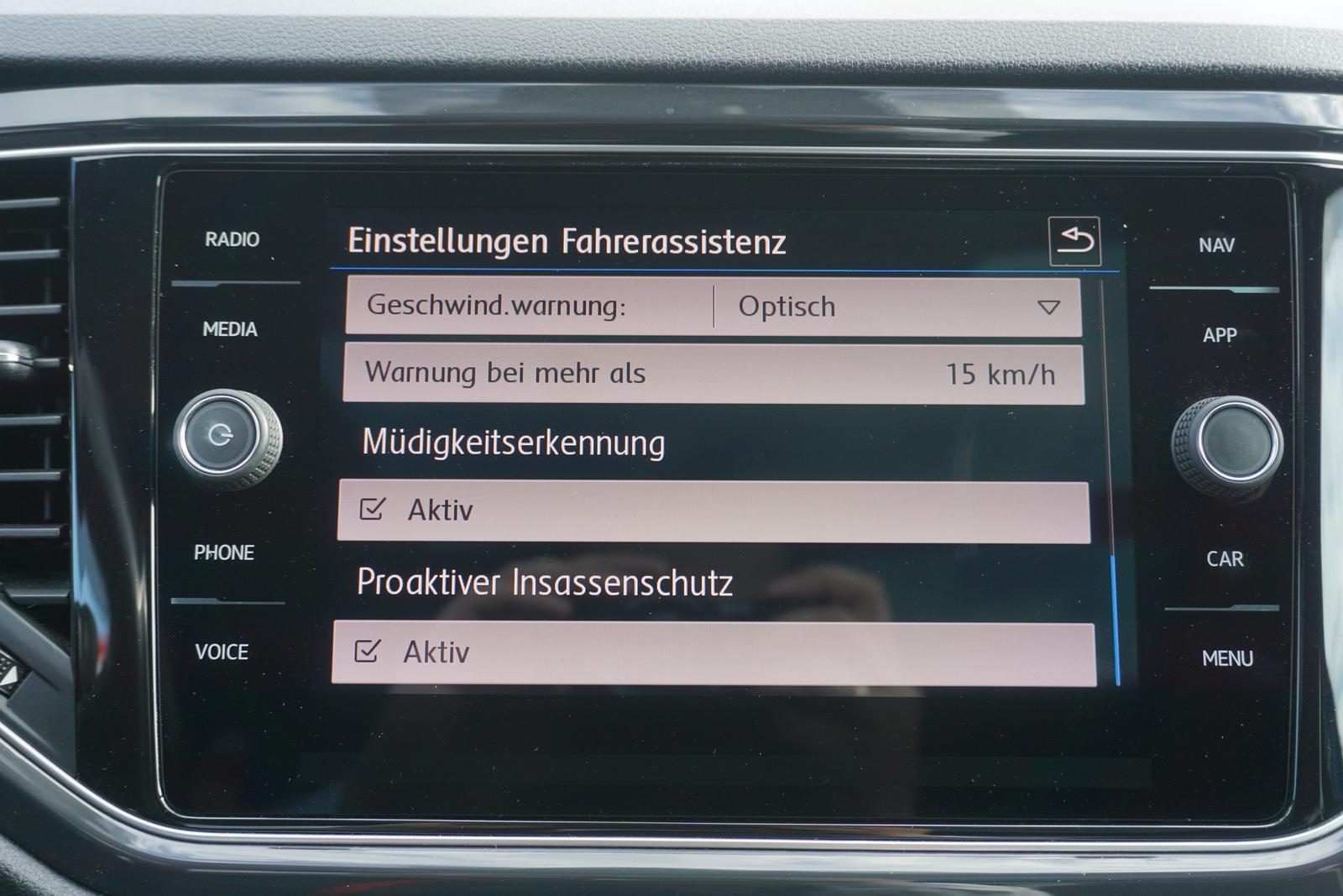 Volkswagen T-Roc 2.0 TSI Sport 4Motion DSG LED Navi Kamera