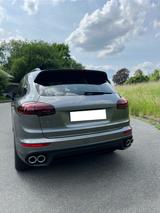 Porsche Cayenne 3.0 Diesel GTS Optik - Scheckheft, BOSE - Porsche Cayenne in Bielefeld