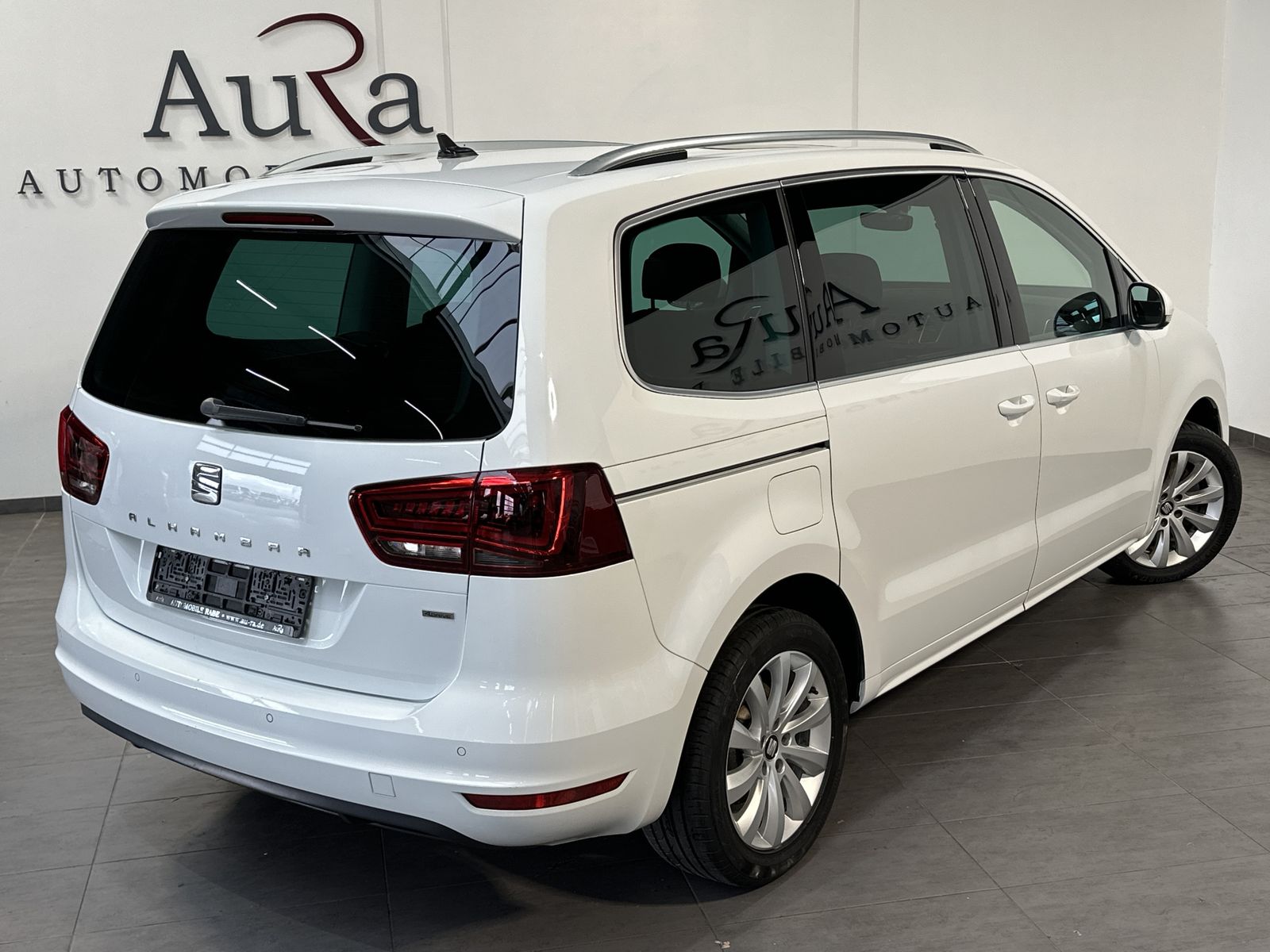 Fahrzeugabbildung SEAT Alhambra 2.0 TDI DSG 4Drive Style NAV+AHK+PANO