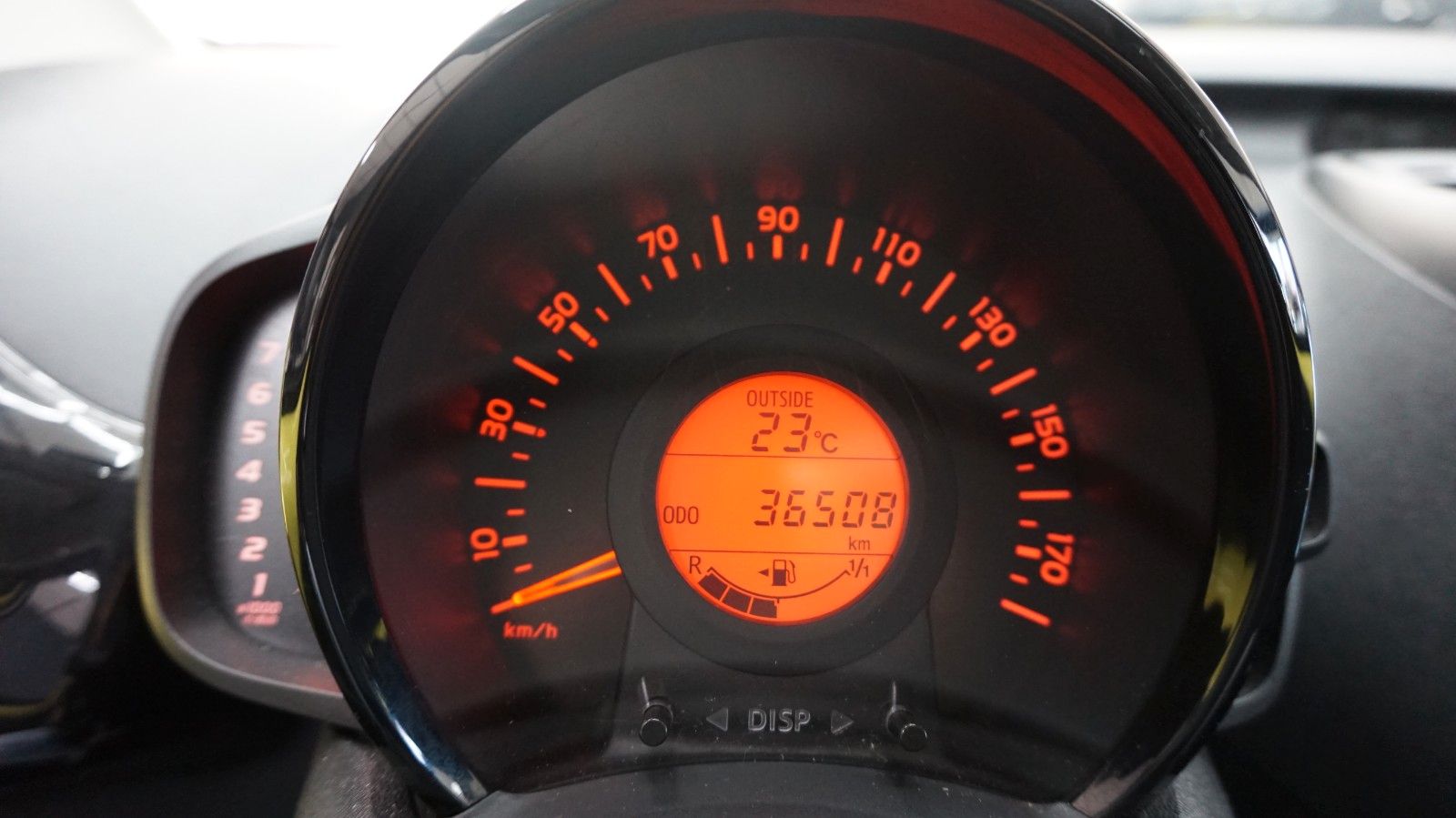 Fahrzeugabbildung Toyota Aygo x-cite nur 4,1 Liter durchs. Verbrauch