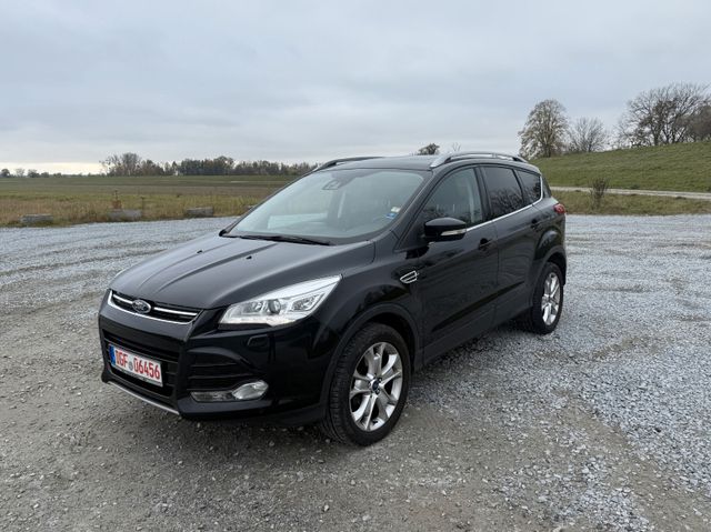 Ford Kuga Titanium Automatik Allrad Ahk Pano Kamara