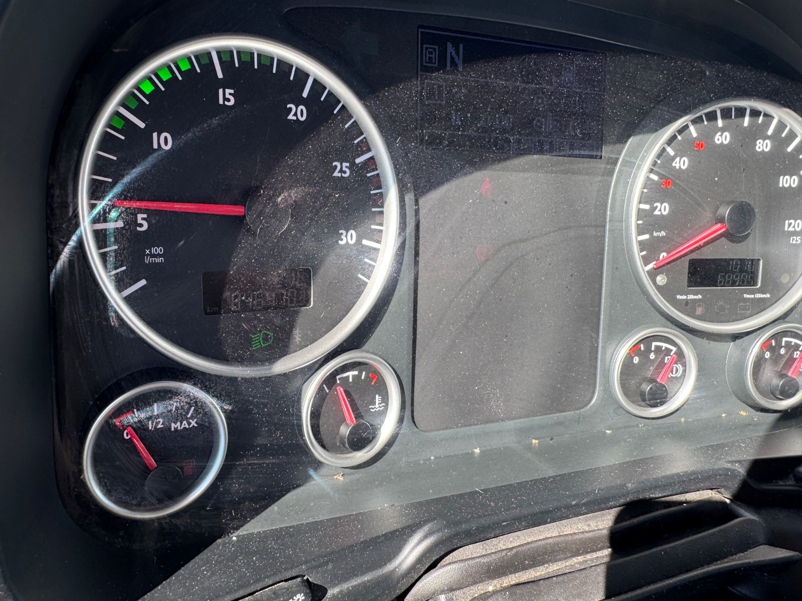 Fahrzeugabbildung MAN TGX 26.440