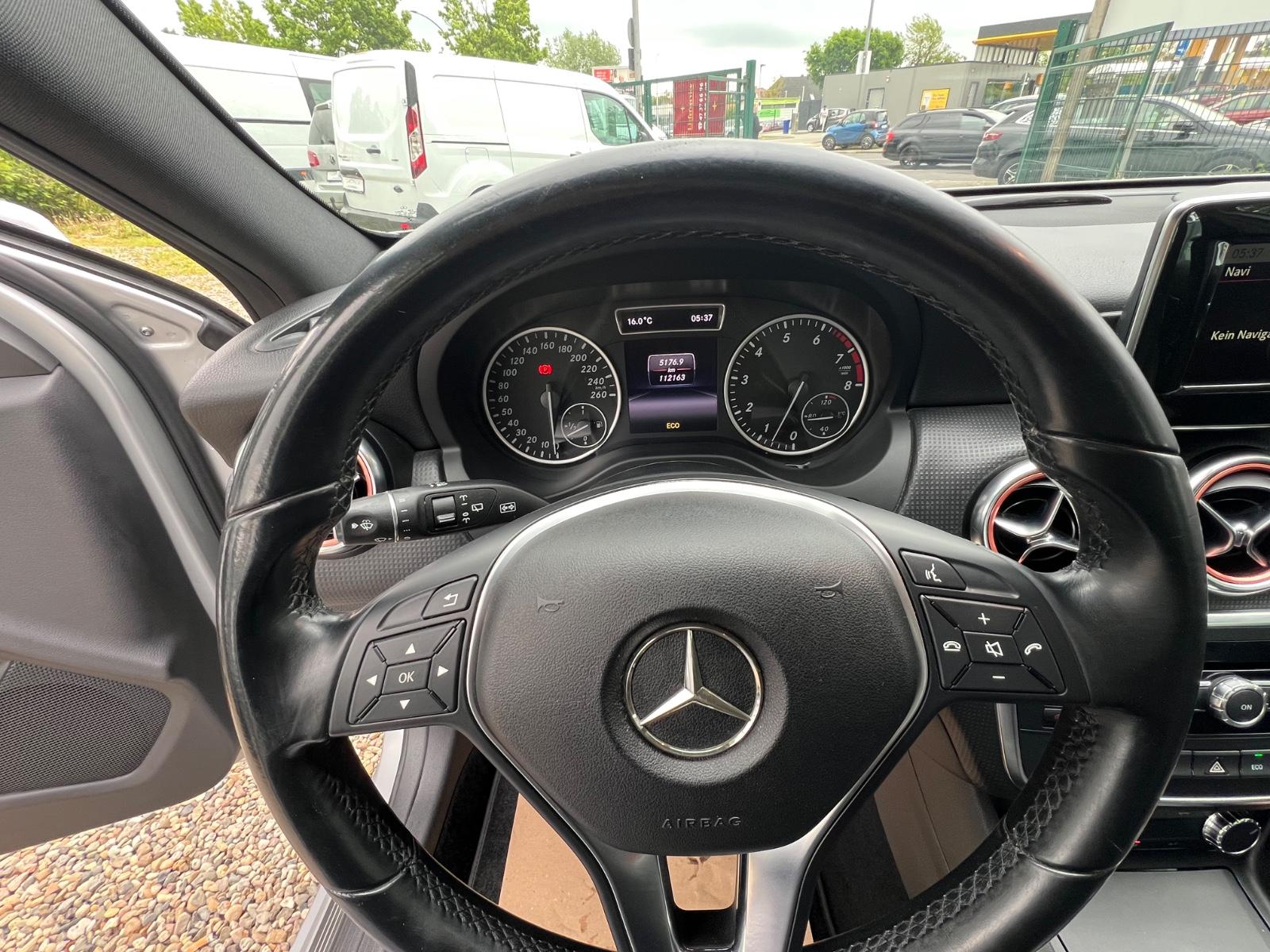 Mercedes-Benz A 180 A A 180 BlueEfficiency
