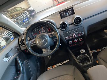 Audi A1  *SHZ*KLIMA*PDC*DYNAMIK-FAHRWERK*