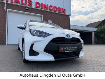 Toyota Yaris - 2