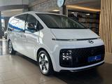 Hyundai Staria Signature 7-Sitzer Leder 360Cam BOSE Pano - Hyundai STARIA mit Schiebedach