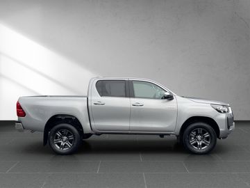 Toyota Hilux 2.4D 4x4 Double Cab Comfort *2xPDC*CAM*SHZ