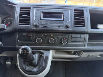 Volkswagen T6 Transporter - 10