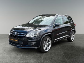 Volkswagen Tiguan - 1