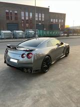 Nissan GT-R Prestige Edition_2018_Sammlerzustand_Serie - Nissan GT-R in Essen