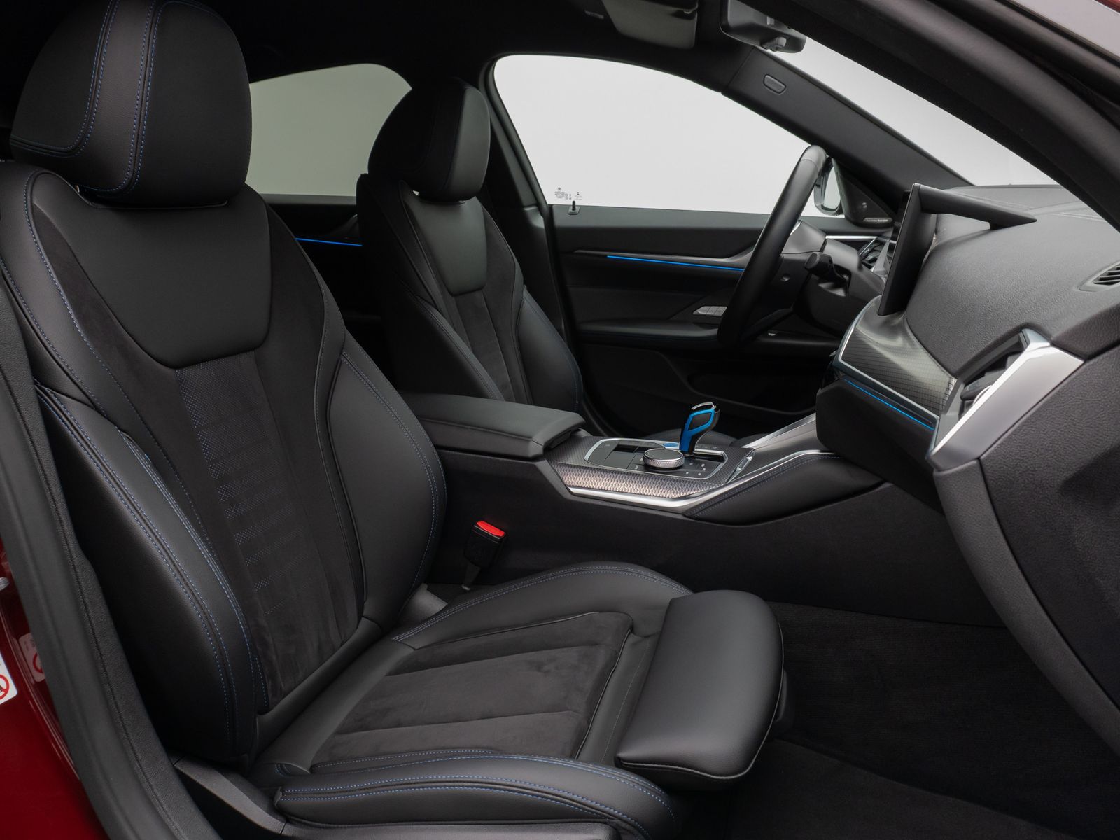 Fahrzeugabbildung BMW i4 eD40 M Sport 360°DAB H/K Komfort Alarm 19Zoll