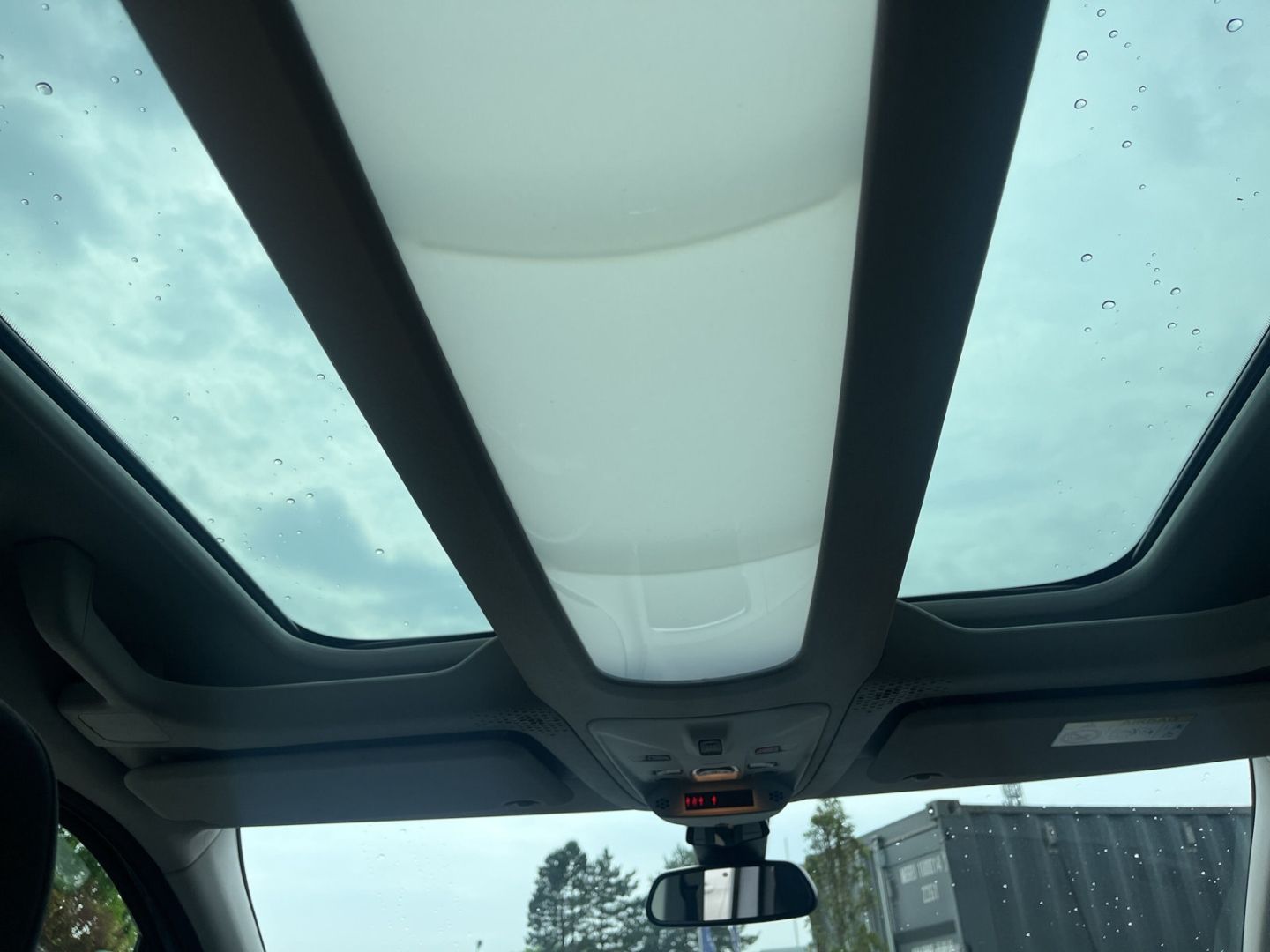 Fahrzeugabbildung Toyota Proace City L1 Team Deutschland 1.5 Panorama ACC