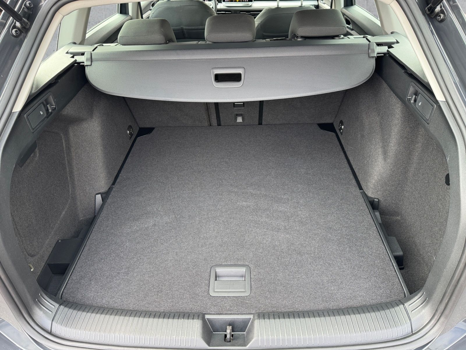 Volkswagen Golf - Bild 14