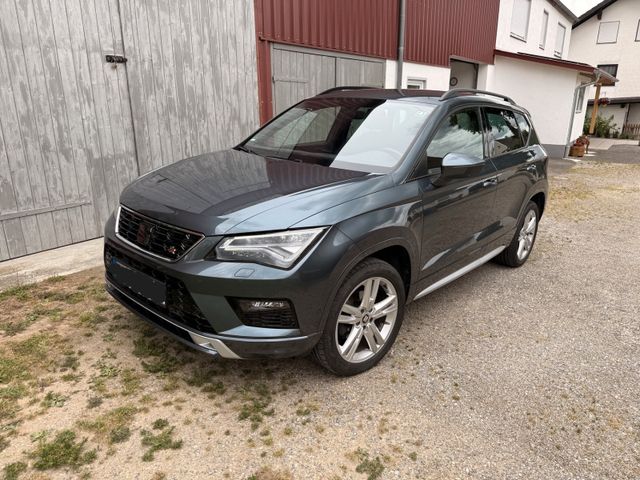 SEAT Ateca FR 1.5TSI DSG AHK SHZ NAVI