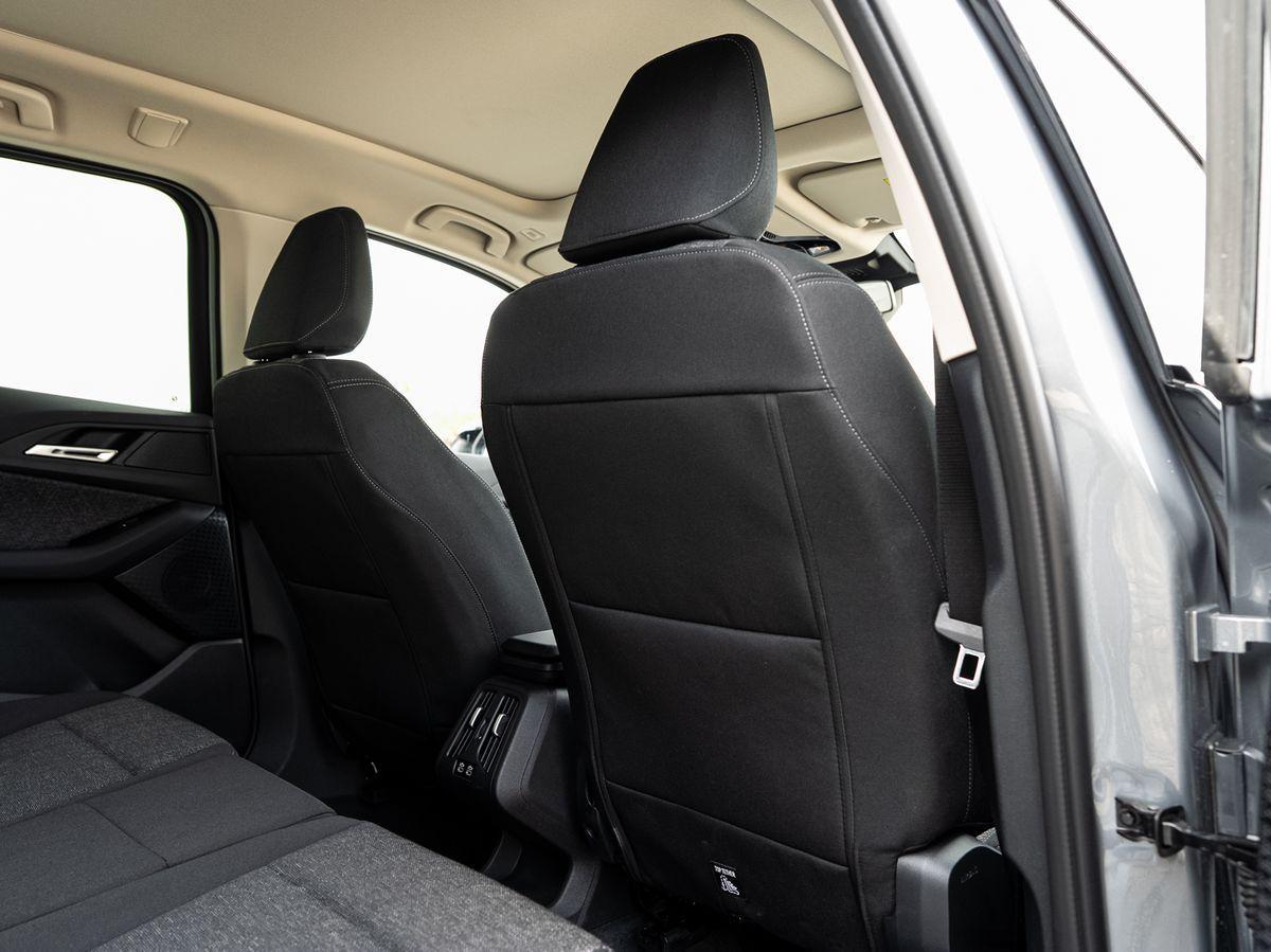 BMW 220i Active Tourer AHK PANO Alarm RFK ShadowL