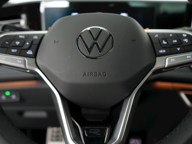Tiguan R-LINE 4MOTION DSG+NAVI+MATRIX-LED-LICHT+