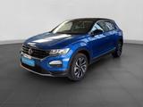 Volkswagen T-Roc 1.5 TSI ACTIVE STHZG NAVI eKLAPPE - Volkswagen T-Roc: Active