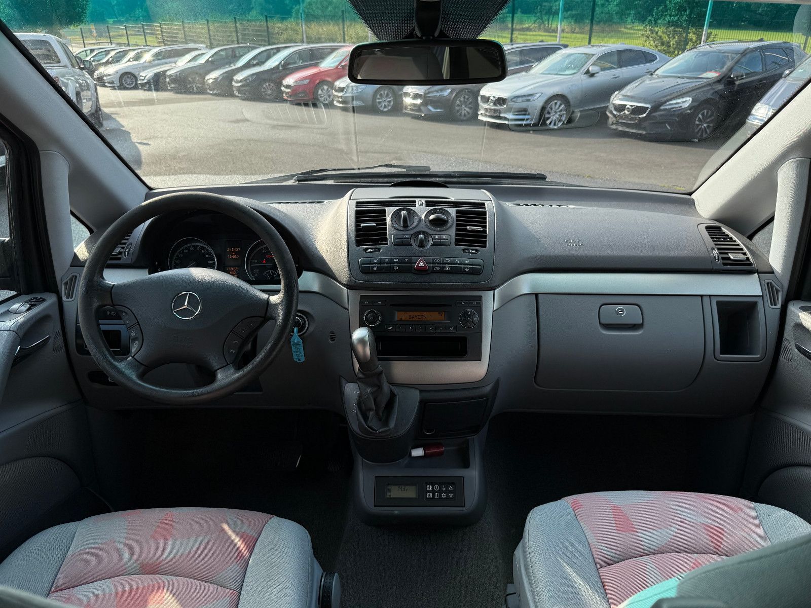 Fahrzeugabbildung Mercedes-Benz Viano Marco Polo 3.0 CDI Aut AHK Klima Sthz PDC