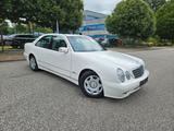 Mercedes-Benz E 200 CDI CLASSIC-137Tkm-KLIMA-TÜV NEU-TOP - gebrauchte Mercedes-Benz E-Klasse aus dem Jahr 2001