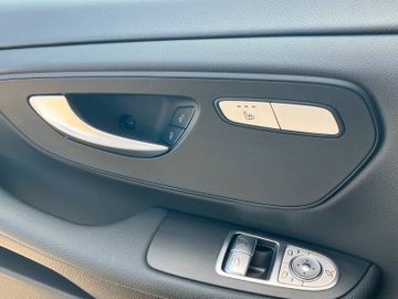 Mercedes V 250 - 5