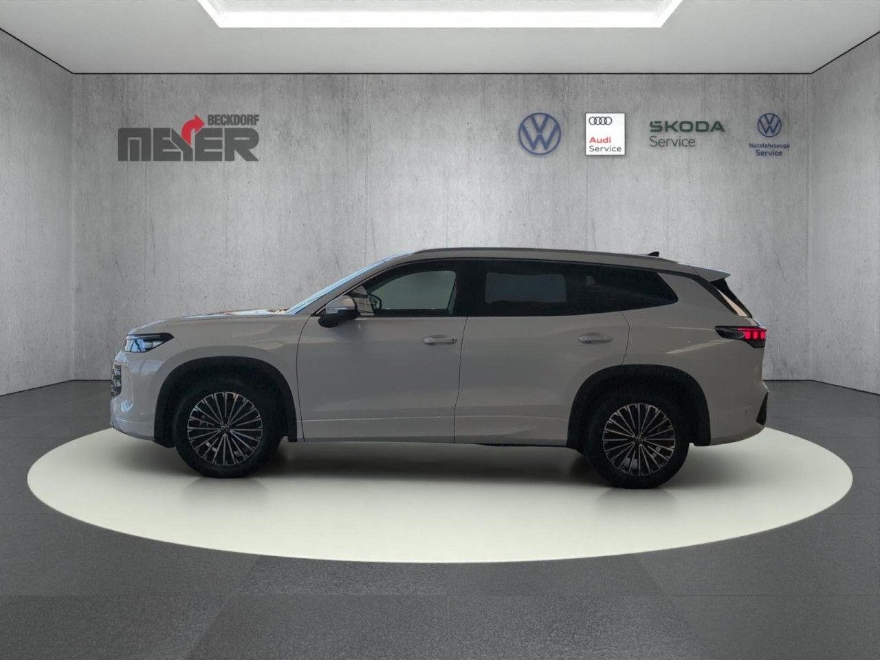 Tayron Elegance 1.5 eTSI DSG Klima Navi