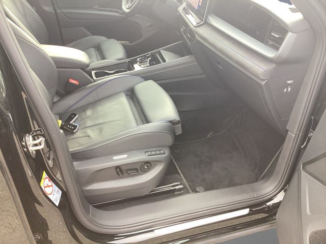 Tayron 2.0TDI DSG 4Motion R-Line