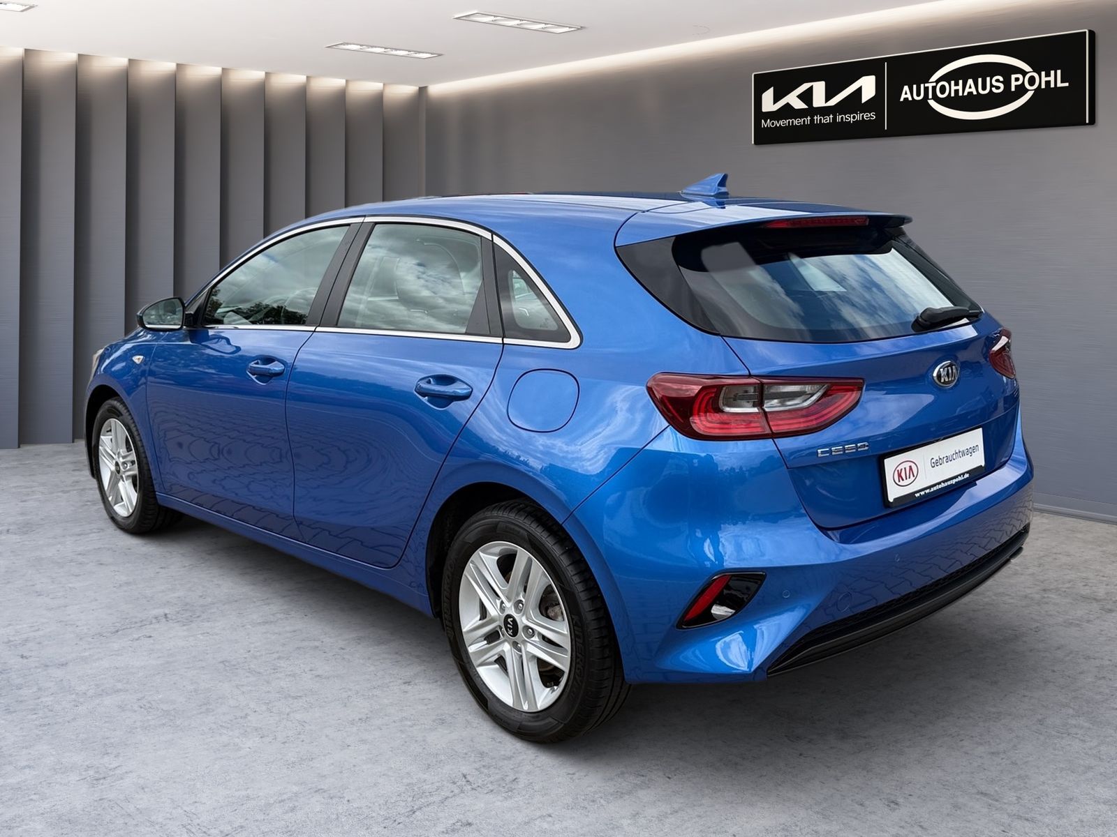 Fahrzeugabbildung Kia CEED_5 1.5T DCT7 VISION KOMF NAV