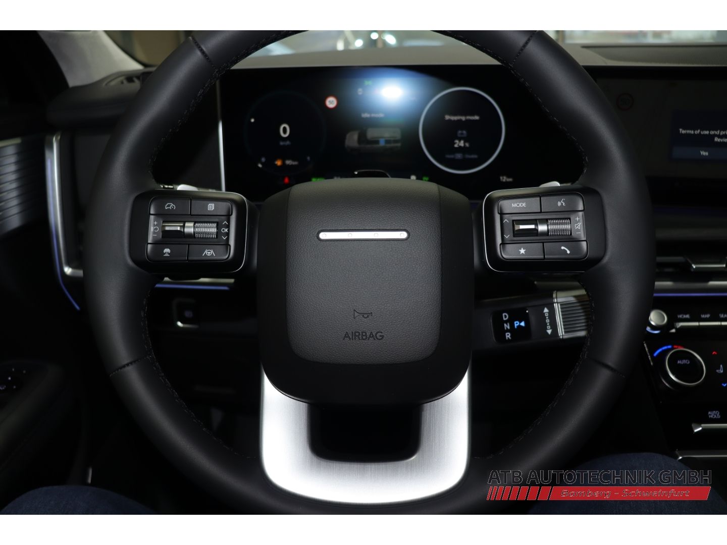 Fahrzeugabbildung Hyundai SANTA FE Hybrid MY26 1.6 T-GDi 6-AT 2WD Signatur