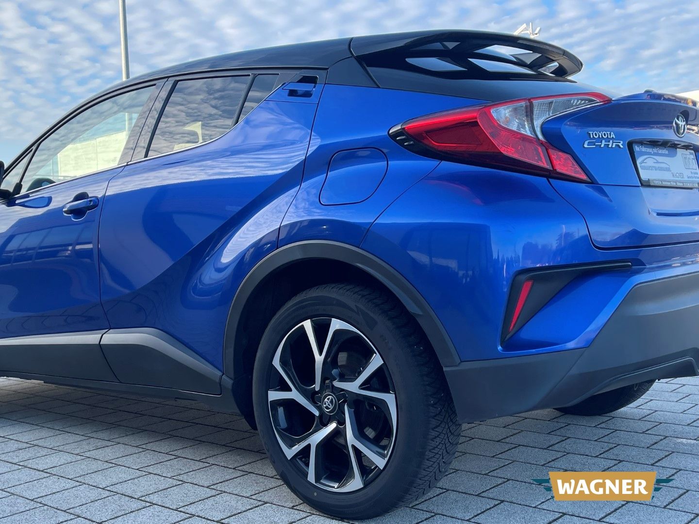 Fahrzeugabbildung Toyota C-HR Style Klimaautomatik Sitzheizung