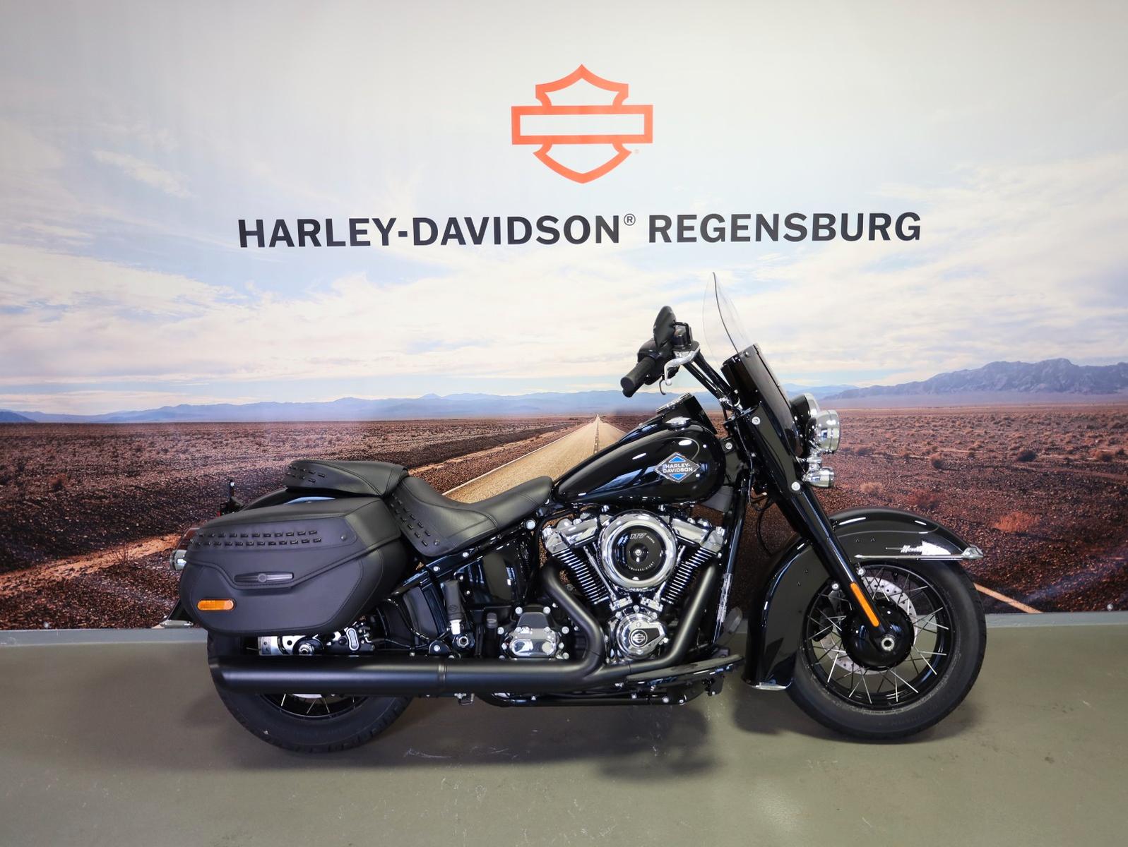 Harley-Davidson FLHC Softail Heritage Classic 117