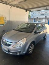 Opel Corsa 1.3 CDTI neue TüV - Opel Corsa aus 2008 mit Diesel-Antrieb