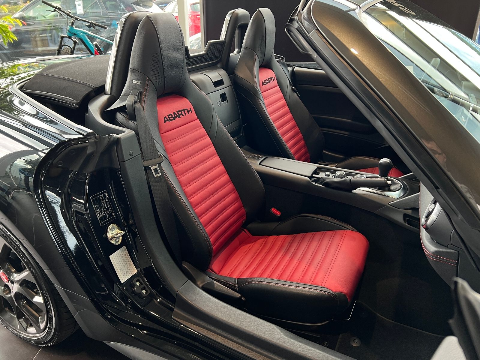 Fahrzeugabbildung Abarth 124 Spider Turbo Turismo BOSE LEDER ALU