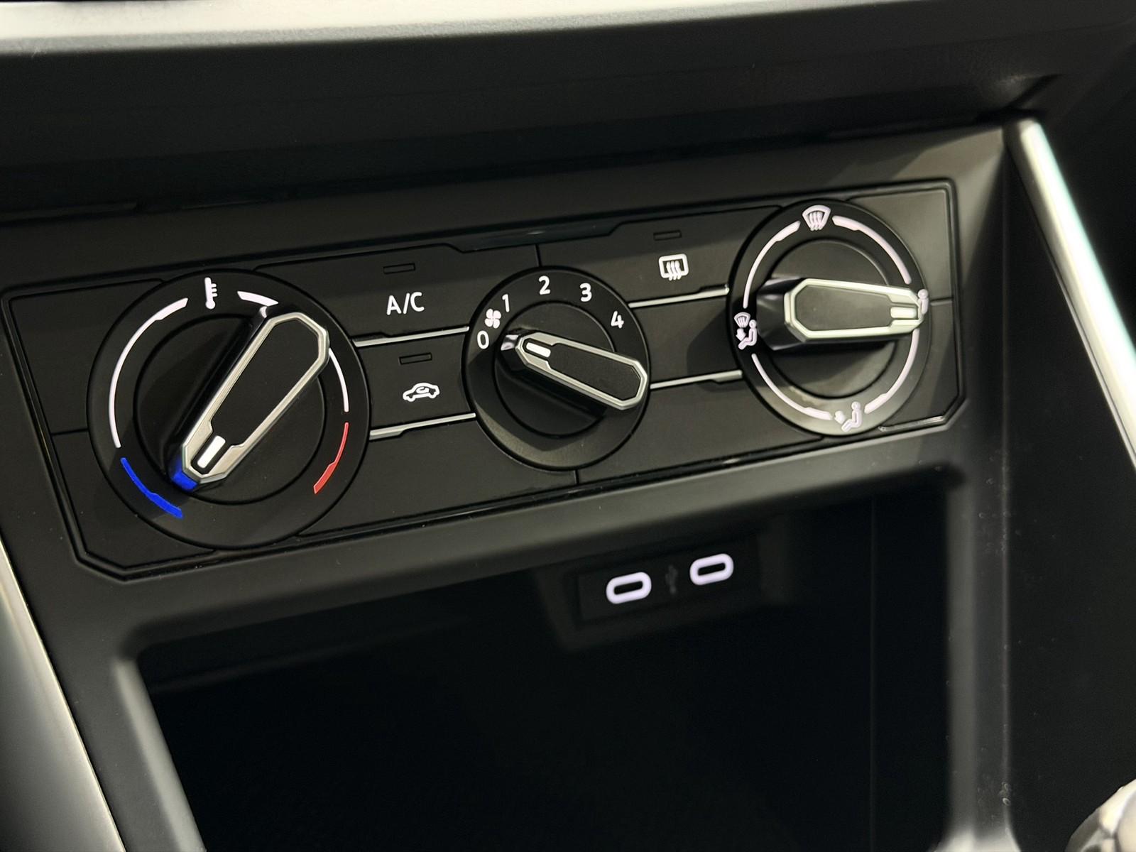 Volkswagen Taigo Life DSG AHK CARPLAY KAMERA DIG.TACHO, миниатюра 25
