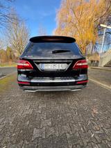 Mercedes-Benz ML 350 BlueTEC 4MATIC - AIRMATIC - Mercedes-Benz ML-Klasse von privat