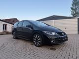 Honda Civic 1.8 i-VTEC Tourer Black Edition - Honda Civic von privat