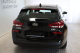 Hyundai i30 cw Comfort AT LED Navi SH Alufelgen Kamera - Hyundai i30: Schwarz, Cw
