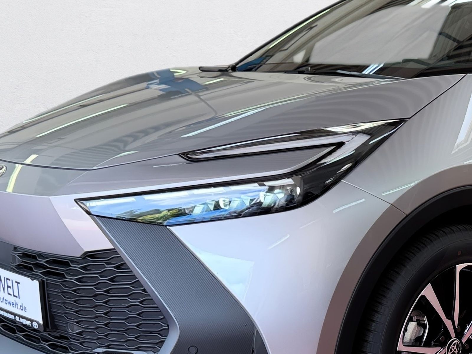 Fahrzeugabbildung Toyota C-HR 2.0 Teamplayer Technik-Paket KlimaA,LED,Nav