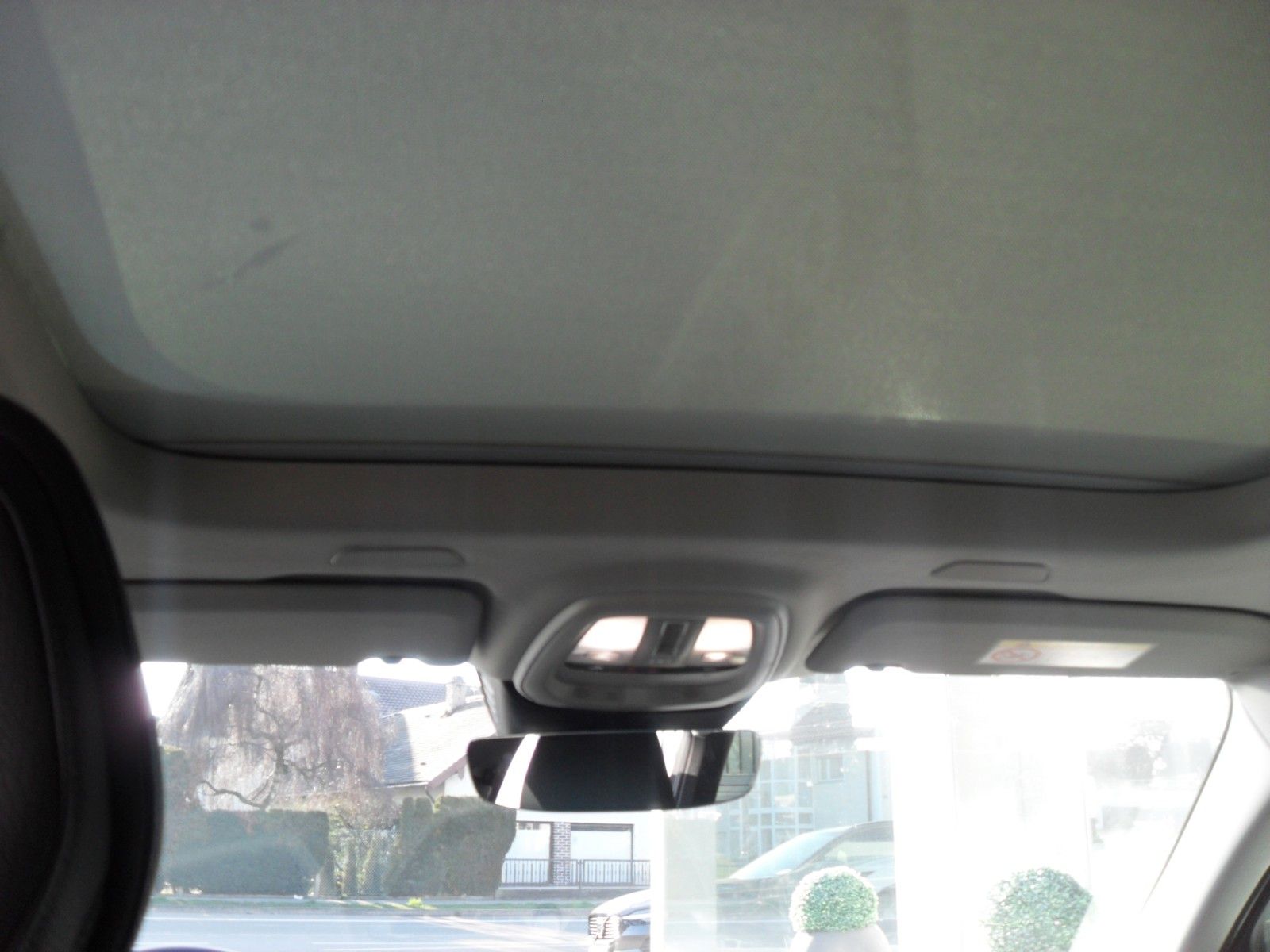Fahrzeugabbildung Volvo V60 B4 Kombi Plus Dark | Diesel