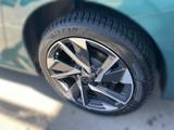 Peugeot 308 1.2 PureTech 130 SW Allure AHK LED Navi PDC - Peugeot: Allure