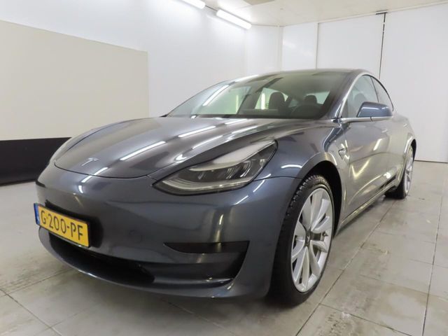 Tesla Model 3 Standard RWD Plus [ TREKHAAK+AUTOPILOT+1