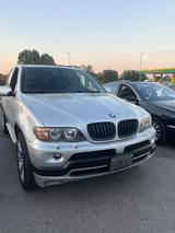 BMW X5 4.8is - - BMW X5 aus 2004: 4.4