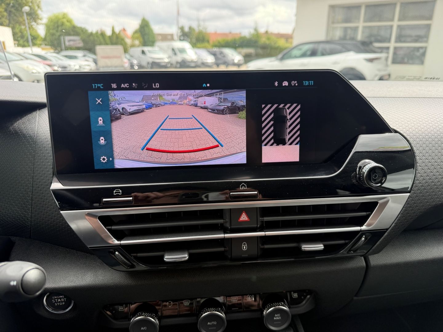 Fahrzeugabbildung Citroën C4 Shine SHZ+LHZ+Kamera+Allwetter