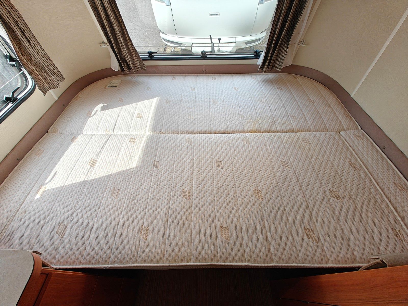 Fahrzeugabbildung HYMER / ERIBA / HYMERCAR Touring Troll 535 GT - Autark, Combi 4, TV -