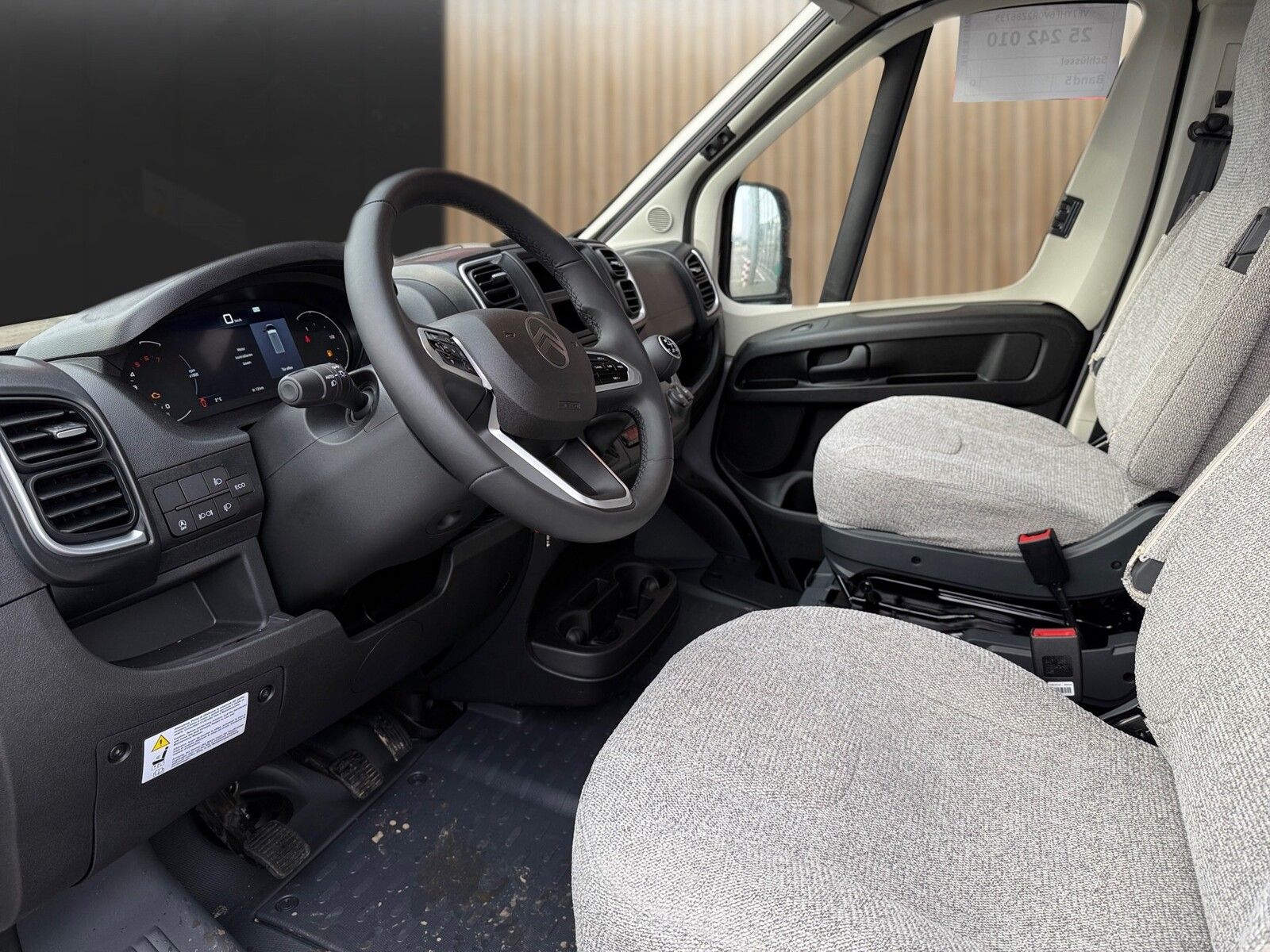 Fahrzeugabbildung Pössl Trenta 640 Citroen 140 PS Isofix, Maxi,ACC