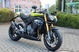 Triumph Speed Triple 1200 RX/ Limited Edition! - Offers