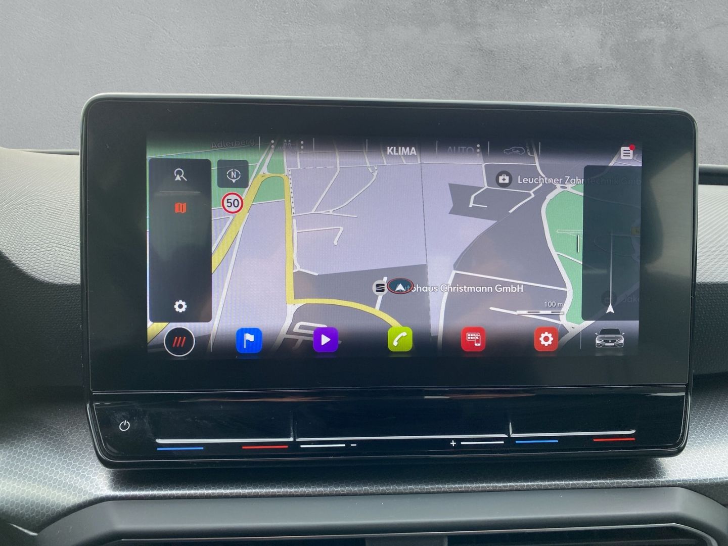 Fahrzeugabbildung SEAT Leon Sportstourer Style Navi Digitales Cockpit L