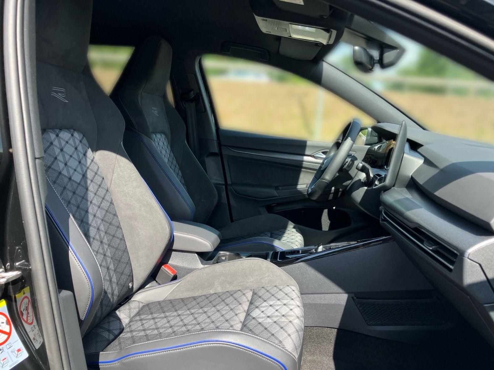 Volkswagen Golf Variant R-Line1.5 eTSI DSG / CarPlay, LED, миниатюра 13